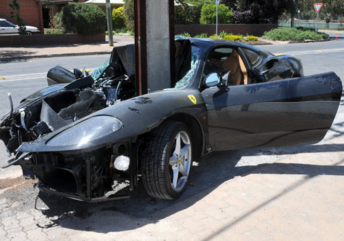 Ferrari 360 Modena Crashed into the pole in Walkerville 