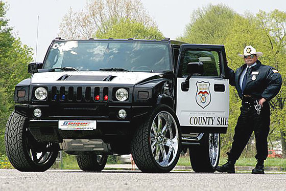 Let's start our top of the best police cars with it Hummer H2 tuned by