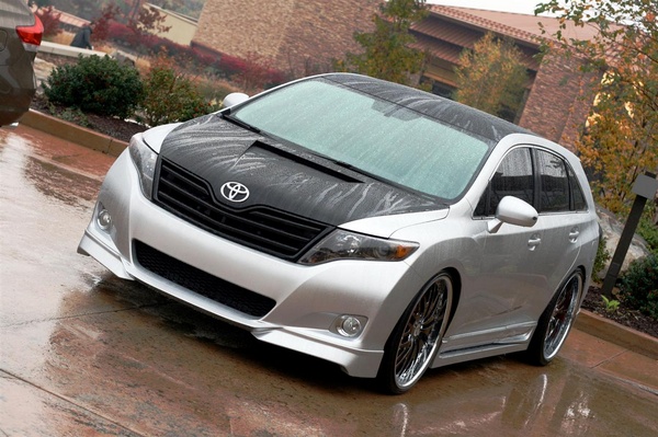 Street Image presented magic tuned Toyota Venza for SEMA debut