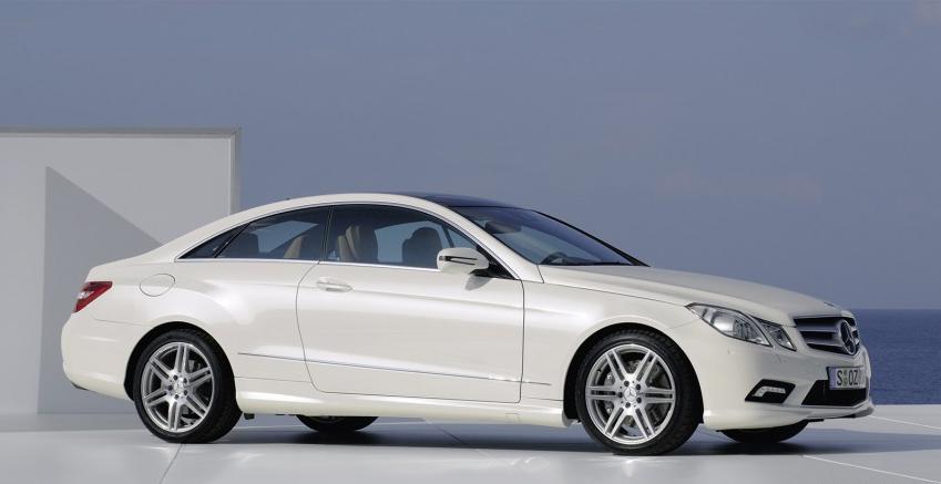 New 2010 Mercedes-Benz E-Class Coupe Revealed ahead of Geneva Debut 
