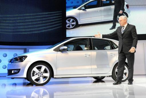 Volkswagen uncovers its all-new B-segment with the new 2010 Polo Mk V and 