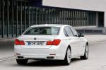 2010 BMW 760i official img_2