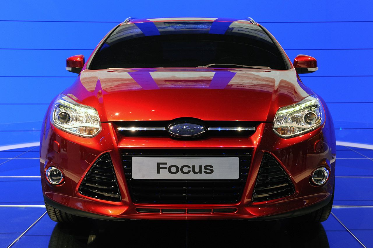 ford focus outline
